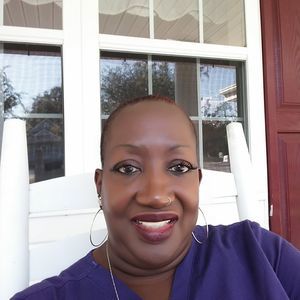 Meet your Posher, Glenda